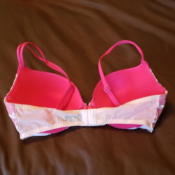 VS Very Sexy Bra - Picture 2 of 3